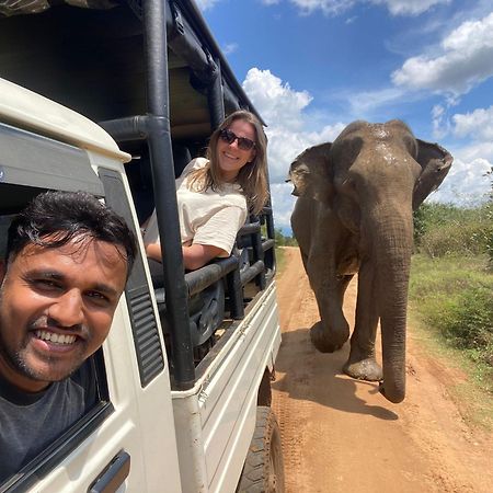 Wild Heaven Udawalawe Hotel ภายนอก รูปภาพ