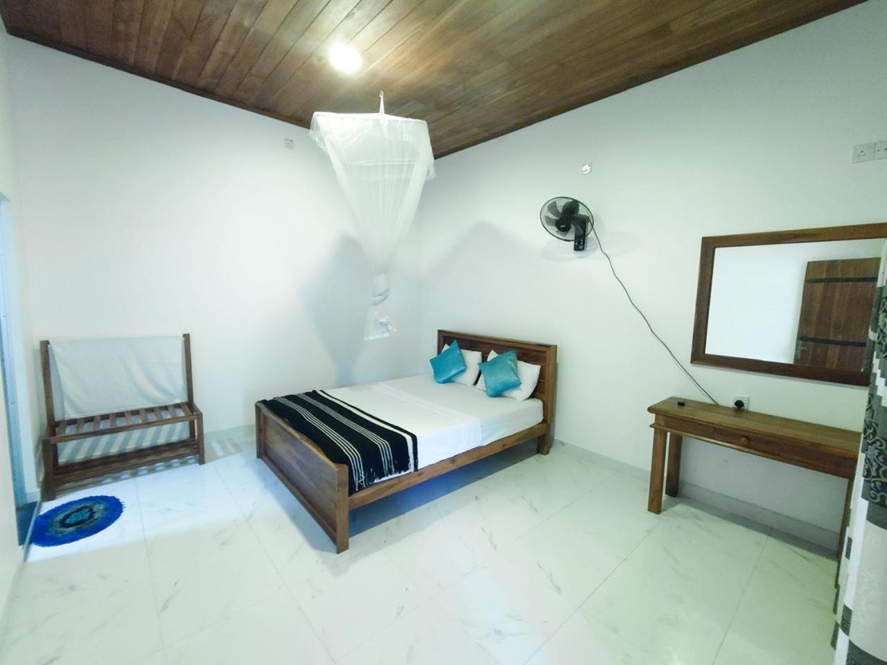 Wild Heaven Udawalawe Hotel ภายนอก รูปภาพ