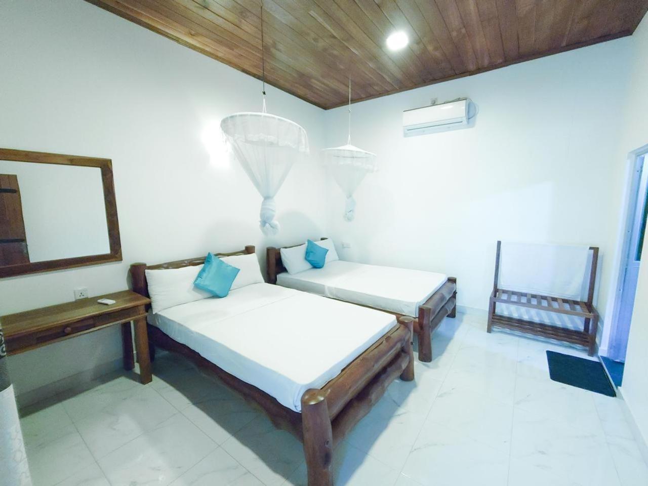 Wild Heaven Udawalawe Hotel ภายนอก รูปภาพ