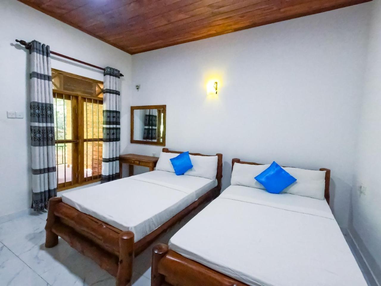 Wild Heaven Udawalawe Hotel ภายนอก รูปภาพ