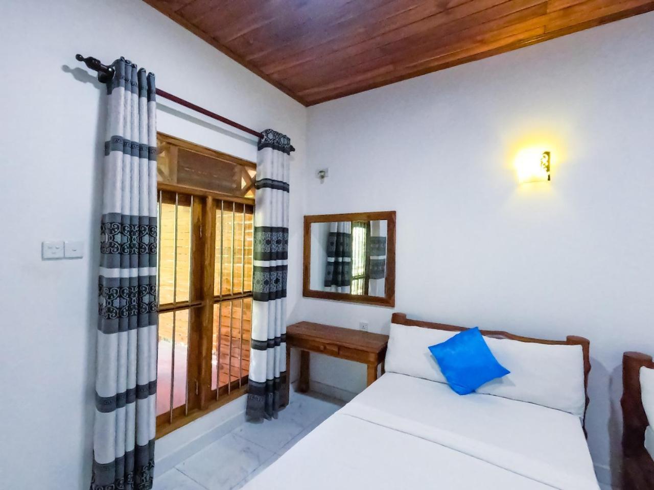 Wild Heaven Udawalawe Hotel ภายนอก รูปภาพ