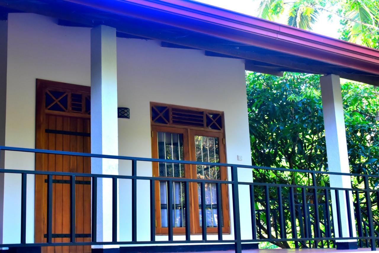 Wild Heaven Udawalawe Hotel ภายนอก รูปภาพ
